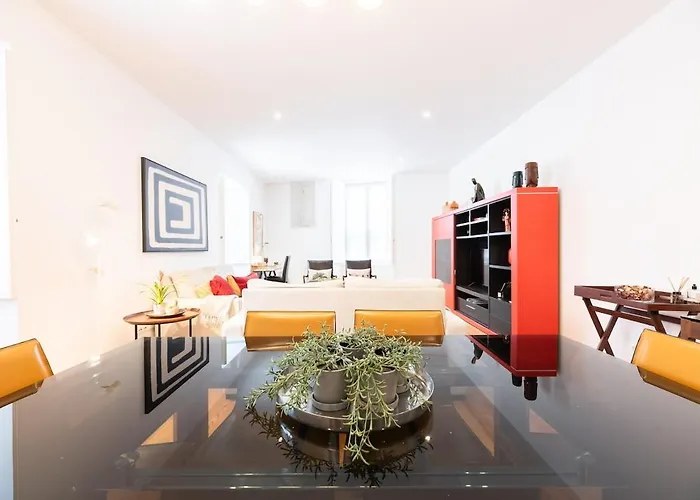 Liberdade Great With Ac Garage Διαμέρισμα Lisboa