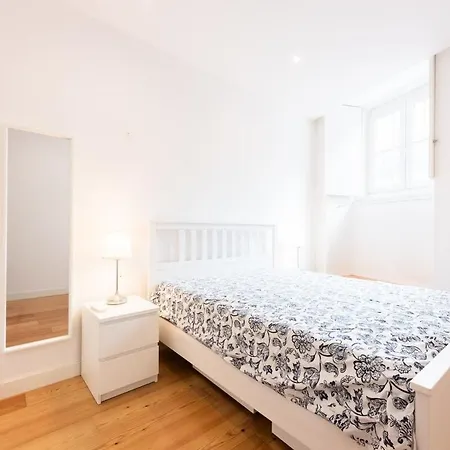 Liberdade Great With Ac Garage * Лиссабон