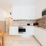 Liberdade Great With Ac Garage Lisboa